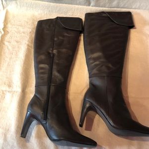 New Bob Mackie Brown leather Boots 6.5